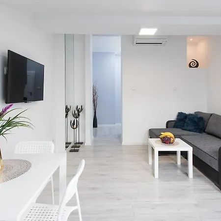 Dluga 14 By Homeprime شقة *